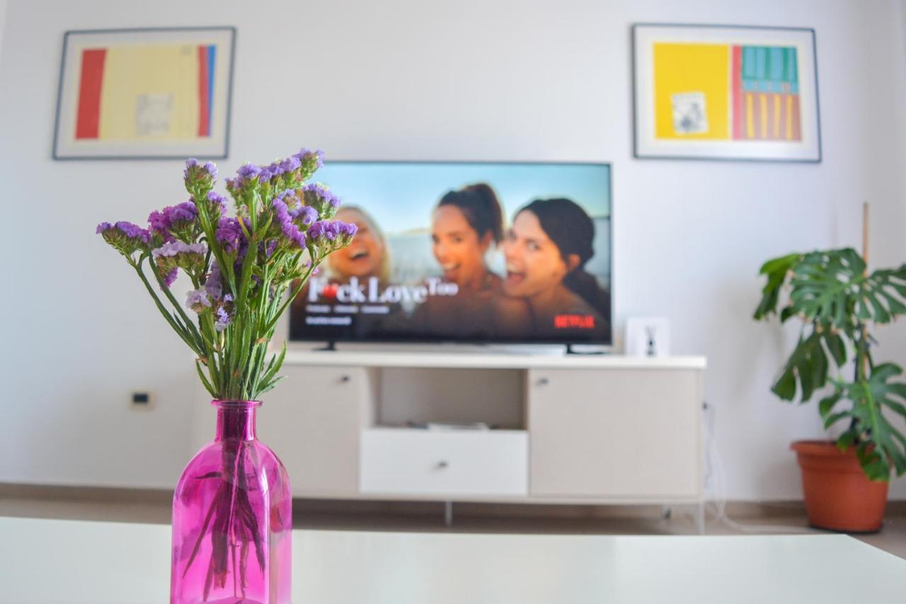 Chiara Lovely Apartment Τίρανα Εξωτερικό φωτογραφία